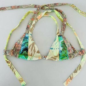 Maagi reversible bikini top